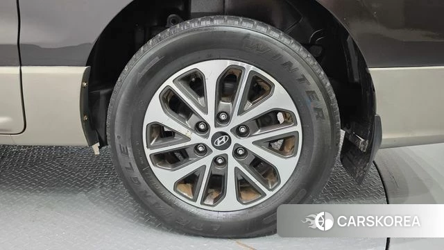 Hyundai The New Grand Starex id 5018810 из Кореи 13