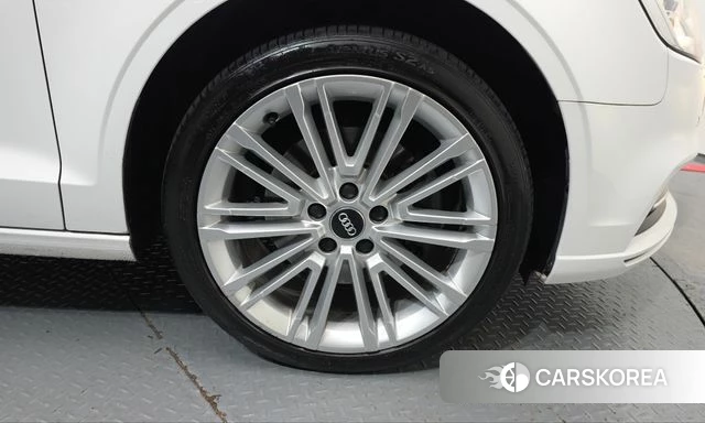Audi New A3 id 5035859 из Кореи 13