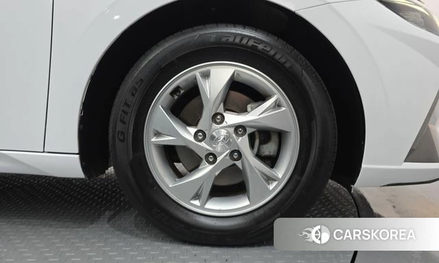 Hyundai Avante (CN7) id 4942883 из Кореи 13