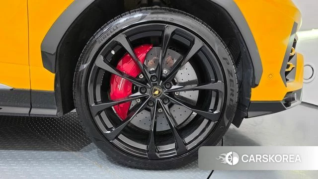 Lamborghini Urus id 5041704 из Кореи 13