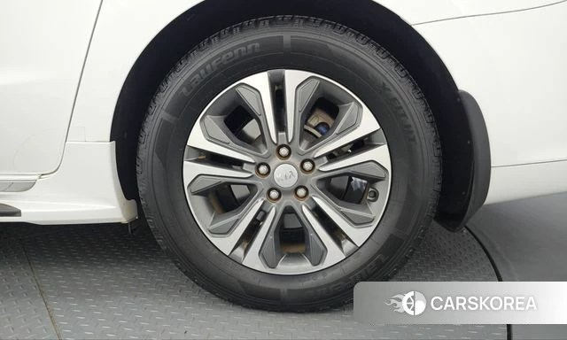 Kia The New Carnival id 5029406 из Кореи 13