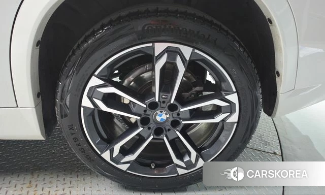 BMW X1 (U11) id 5045601 из Кореи 13