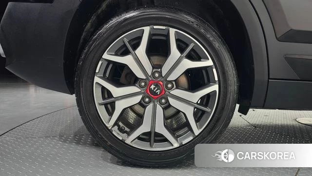 Kia Seltos id 5053667 из Кореи 13