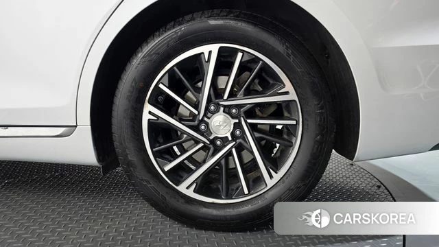 Hyundai The New Grandeur IG id 4992784 из Кореи 13
