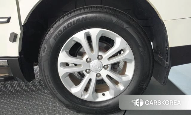 Ssangyong The New Korando Sports id 5048729 из Кореи 13
