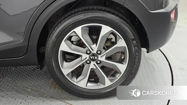Kia Stonic id 5035395 из Кореи 13