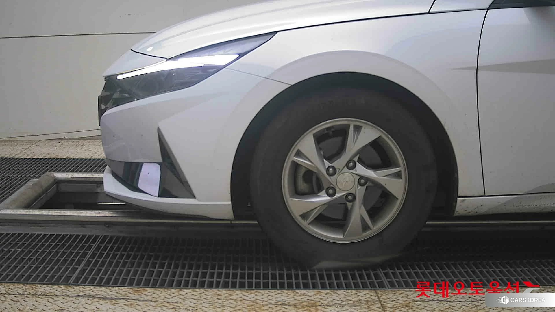 Hyundai Avante id 4984698 из Кореи 13