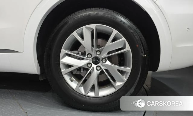 Genesis GV70 id 5001467 из Кореи 13