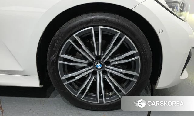 BMW 3 Series (G20) id 4992873 из Кореи 13