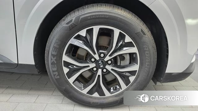 Kia Carnival 4th generation id 5040974 из Кореи 13