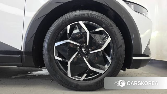 Hyundai Ionic 5 id 4929328 из Кореи 13