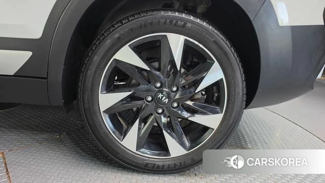 Kia Seltos id 4966604 из Кореи 13