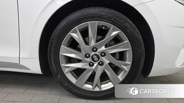 Hyundai The New Grandeur IG Hybrid id 5054094 из Кореи 13