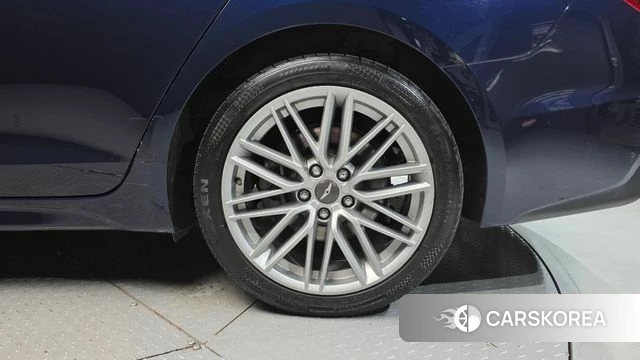 Genesis G70 id 5018486 из Кореи 13