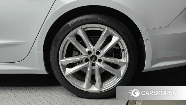 Audi A7 (4K) id 4929483 из Кореи 13