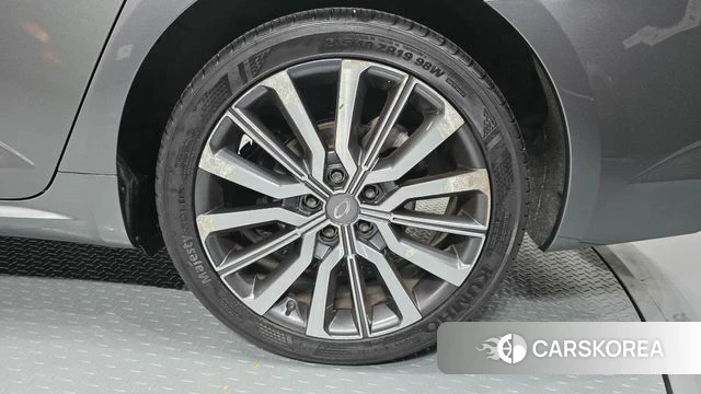 Renault Korea (Samsung) The New SM6 id 4657680 из Кореи 13