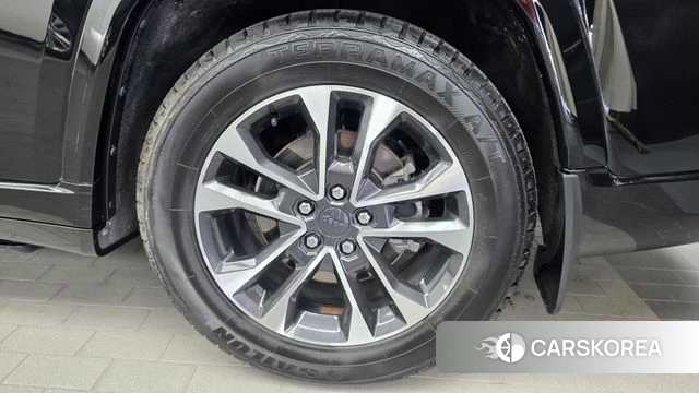 Jeep Grand Cherokee (WL) id 4905885 из Кореи 13