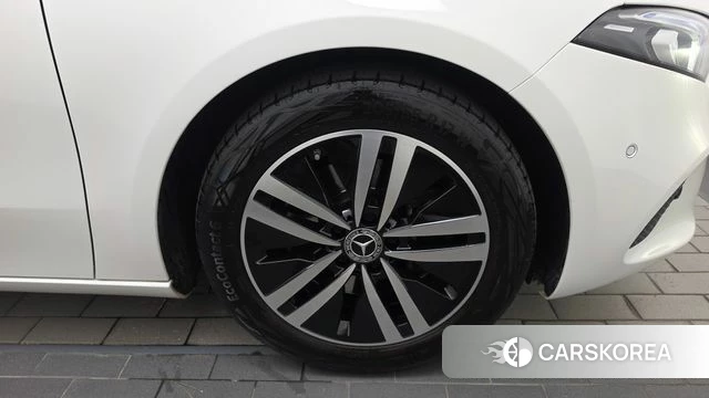 Mercedes-Benz A-Class W177 id 4976282 из Кореи 13