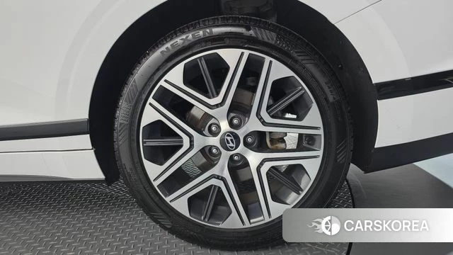 Hyundai Grandeur (GN7) id 5021994 из Кореи 13