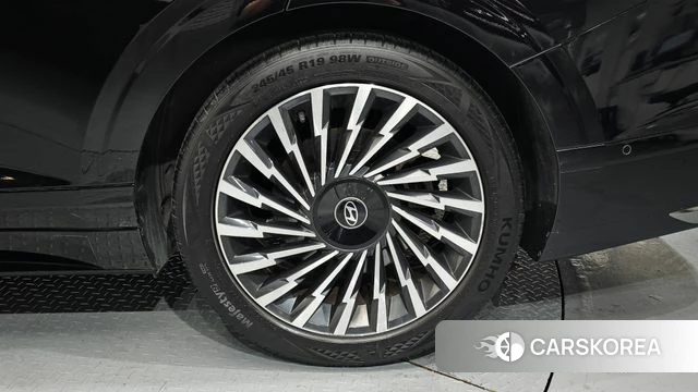 Hyundai Grandeur (GN7) id 4735353 из Кореи 13
