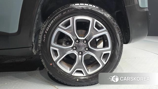 Jeep Renegade id 4988307 из Кореи 13