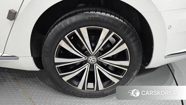 Volkswagen Arteon id 4900289 из Кореи 13