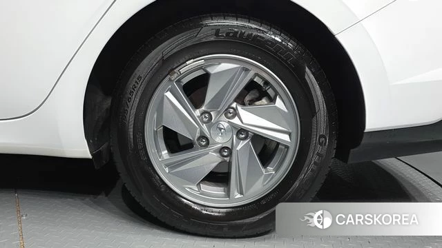 Hyundai The New Avante (CN7) id 4985850 из Кореи 13