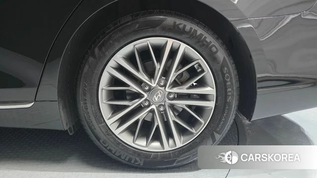 Hyundai Grandeur IG id 4960326 из Кореи 13