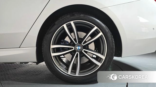 BMW 6 Series GT (G32) id 5017907 из Кореи 13