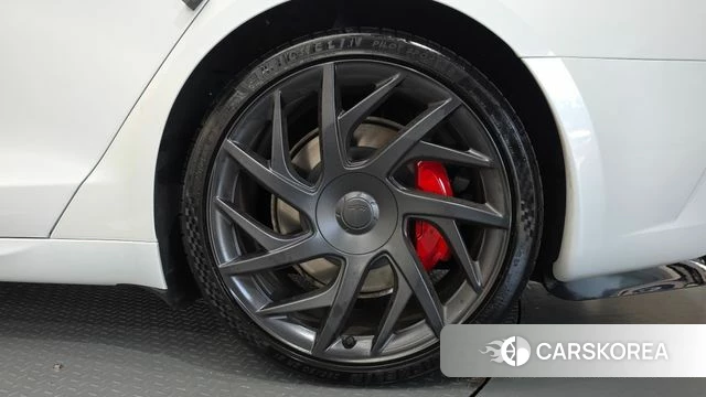 Tesla Model S id 4862555 из Кореи 13