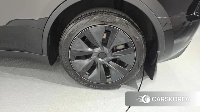 Tesla Model Y id 4898097 из Кореи 13