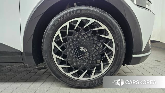 Hyundai Ionic 5 id 4996824 из Кореи 13