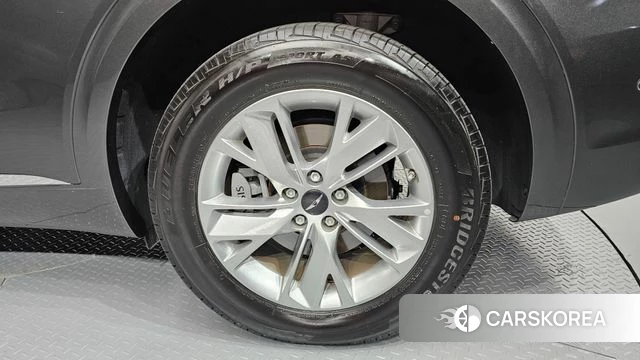 Genesis GV70 id 5021078 из Кореи 13