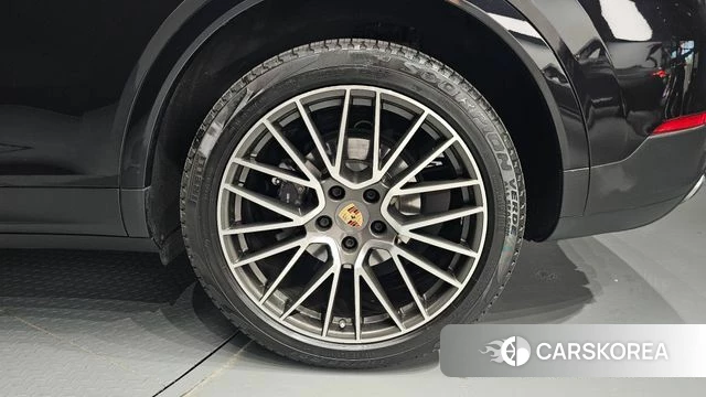 Porsche Cayenne (PO536) id 4937501 из Кореи 13
