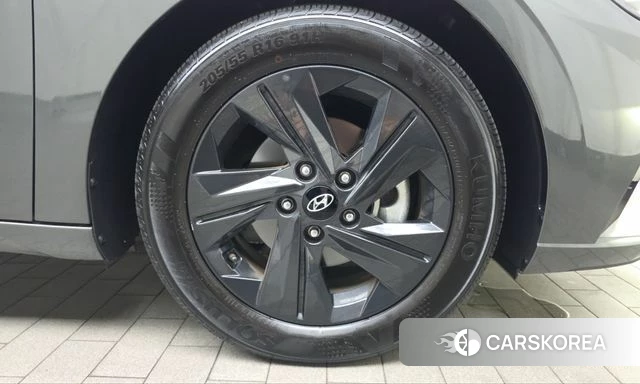 Hyundai Avante (CN7) id 4976174 из Кореи 13