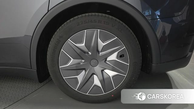 Tesla Model Y id 5020720 из Кореи 13
