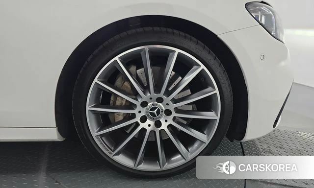 Mercedes-Benz E-Class W213 id 4942373 из Кореи 13