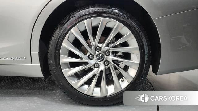 Lexus ES300h 7th generation id 4918705 из Кореи 13