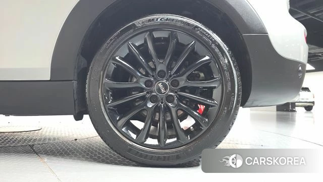Mini Cooper Clubman id 4768049 из Кореи 13