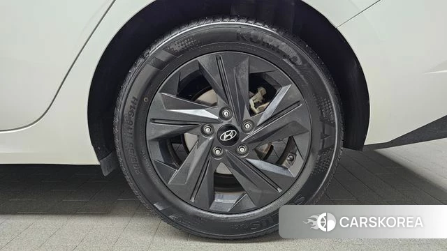 Hyundai Avante (CN7) id 4585178 из Кореи 13