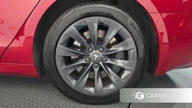 Tesla Model S id 5035471 из Кореи 13