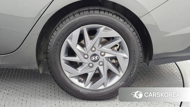 Hyundai The New Avante Hybrid (CN7) id 4950640 из Кореи 13