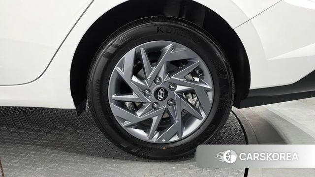 Hyundai The New Avante (CN7) id 5026033 из Кореи 13