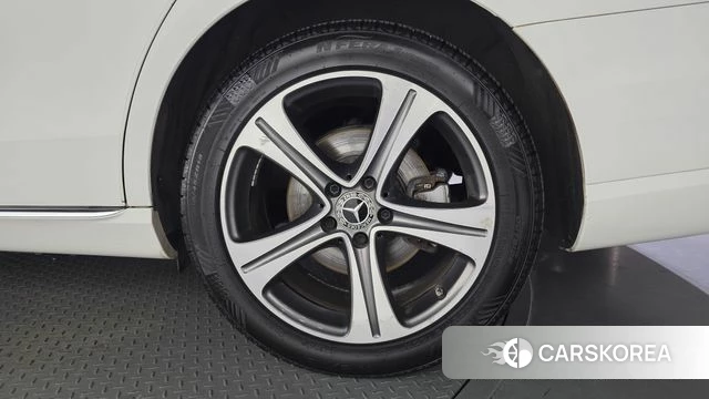 Mercedes-Benz E-Class W213 id 5023778 из Кореи 13