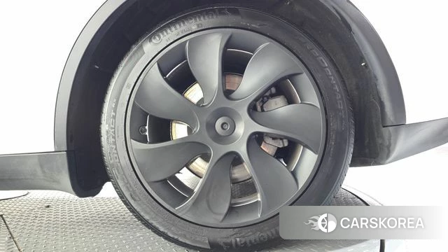 Tesla Model Y id 5033468 из Кореи 13