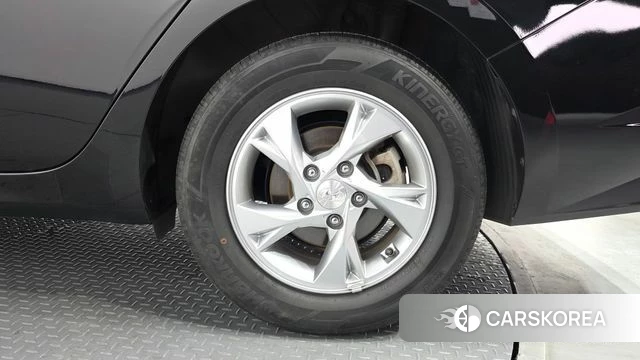 Hyundai Avante (CN7) id 5023240 из Кореи 13