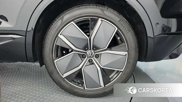Volkswagen Touareg 3rd generation id 4904072 из Кореи 13