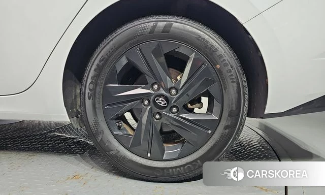 Hyundai Avante (CN7) id 4958453 из Кореи 13