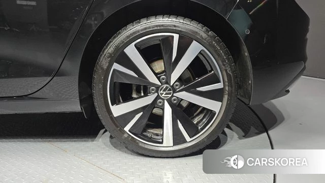 Volkswagen Golf 8th Generation id 5045616 из Кореи 13
