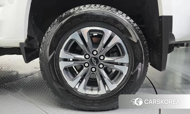 Chevrolet (GM Daewoo) Real New Colorado id 4965525 из Кореи 13